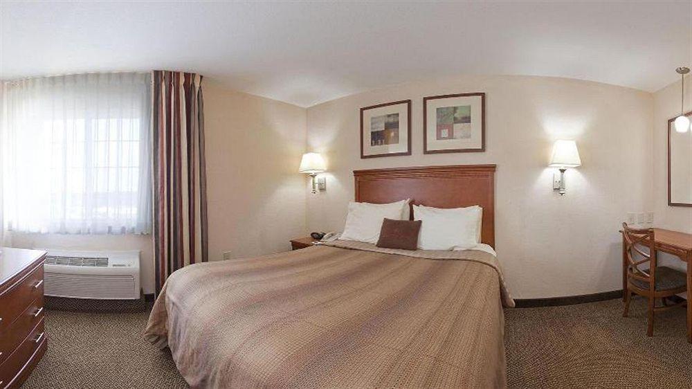 Candlewood Suites Alabaster By Ihg Екстериор снимка