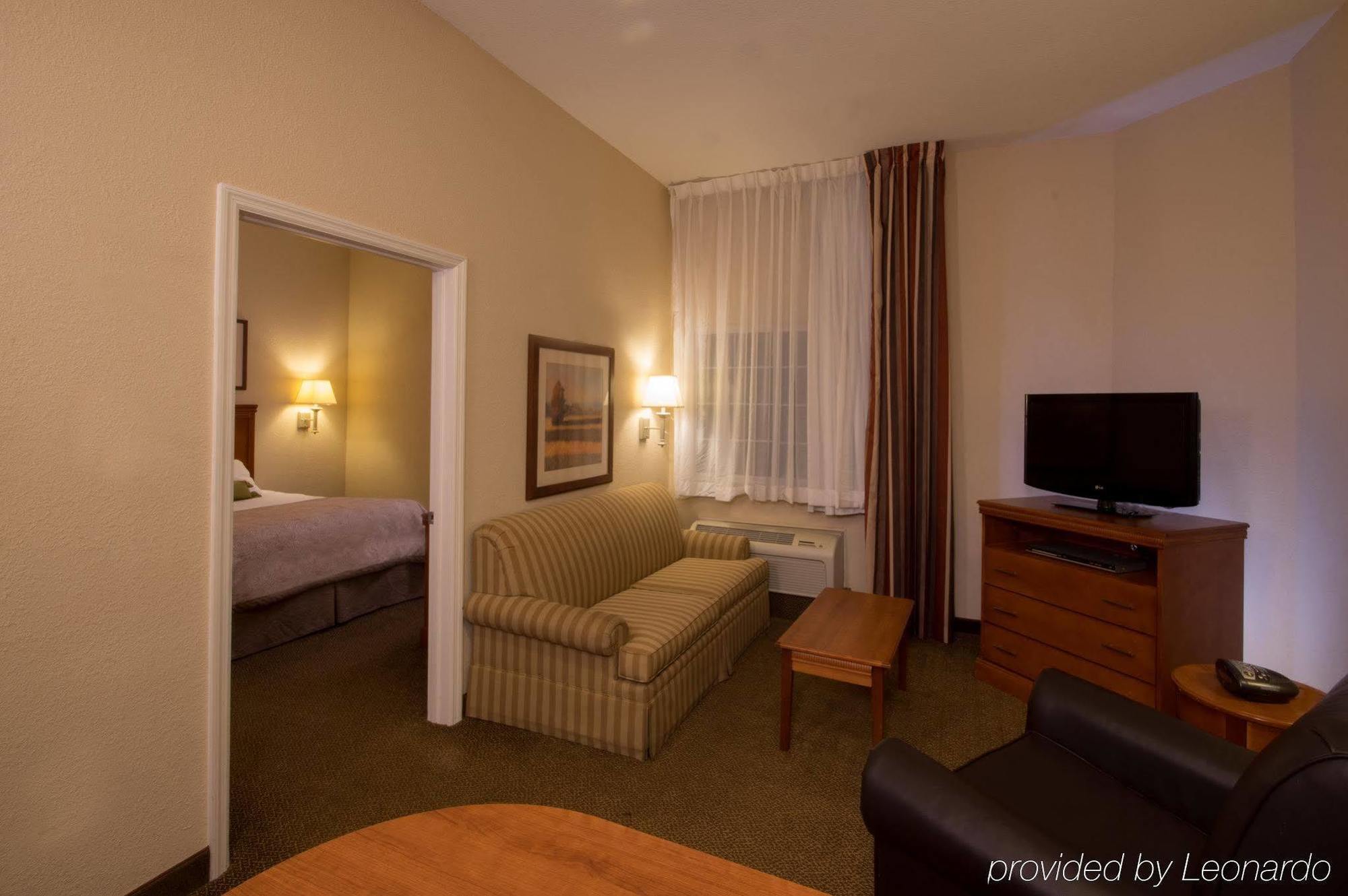 Candlewood Suites Alabaster By Ihg Екстериор снимка