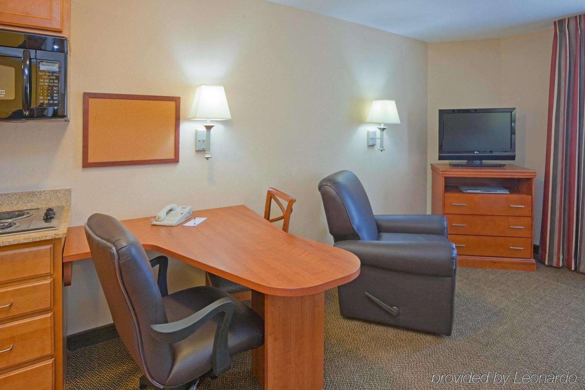 Candlewood Suites Alabaster By Ihg Екстериор снимка