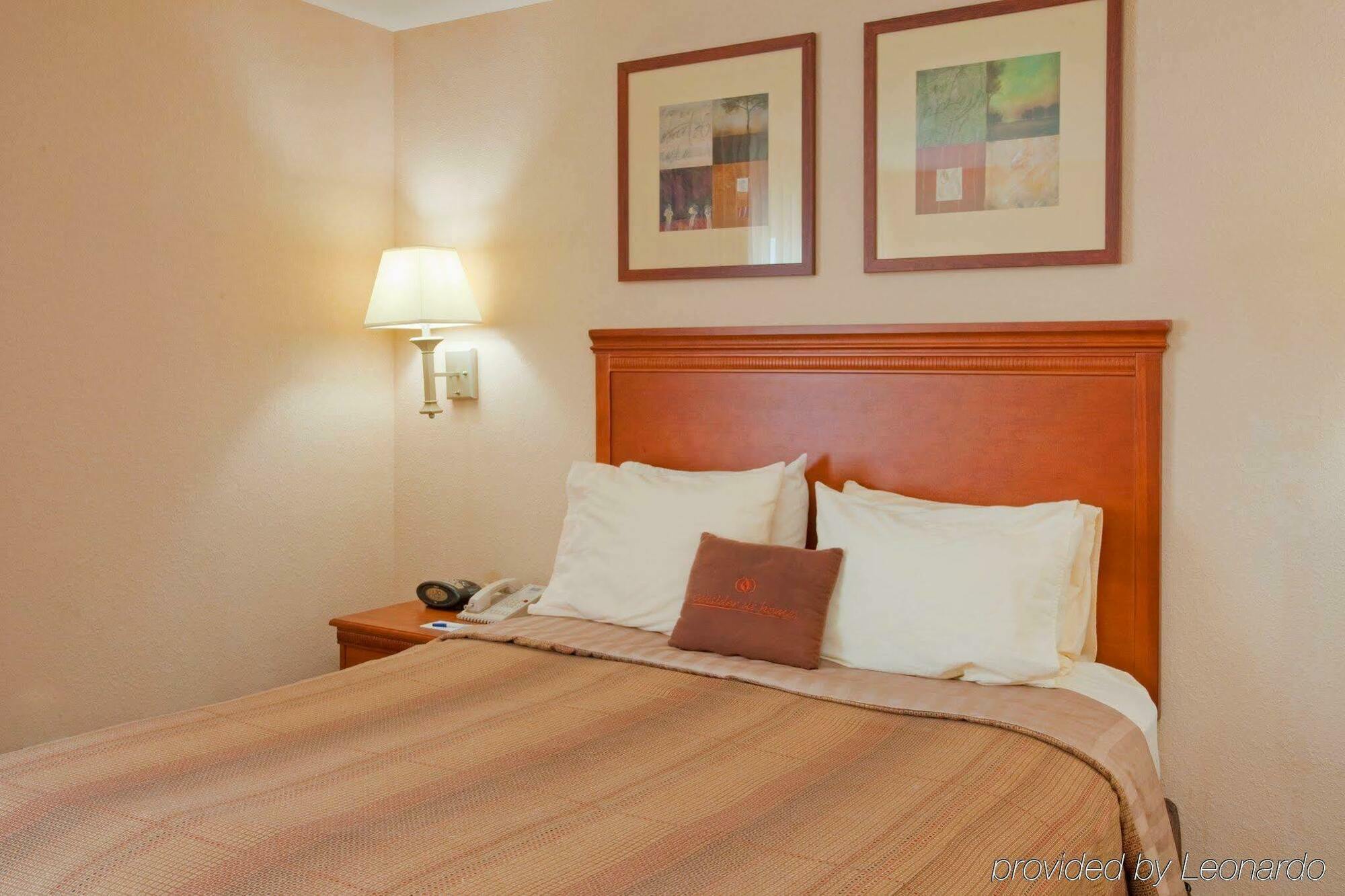 Candlewood Suites Alabaster By Ihg Екстериор снимка