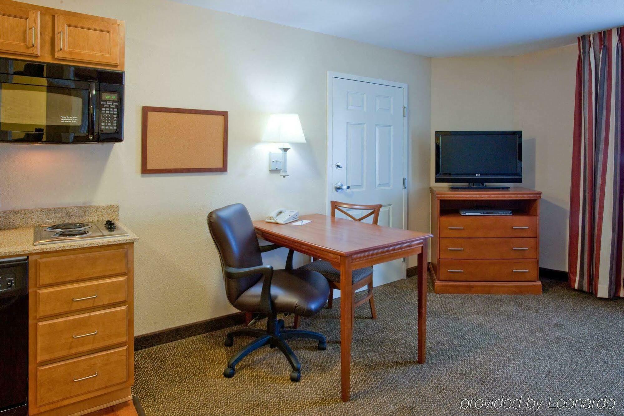 Candlewood Suites Alabaster By Ihg Екстериор снимка